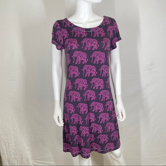 Hatley Dresses & Skirts - Hatley Small T-Shirt Dress Elephant Preppy Boho